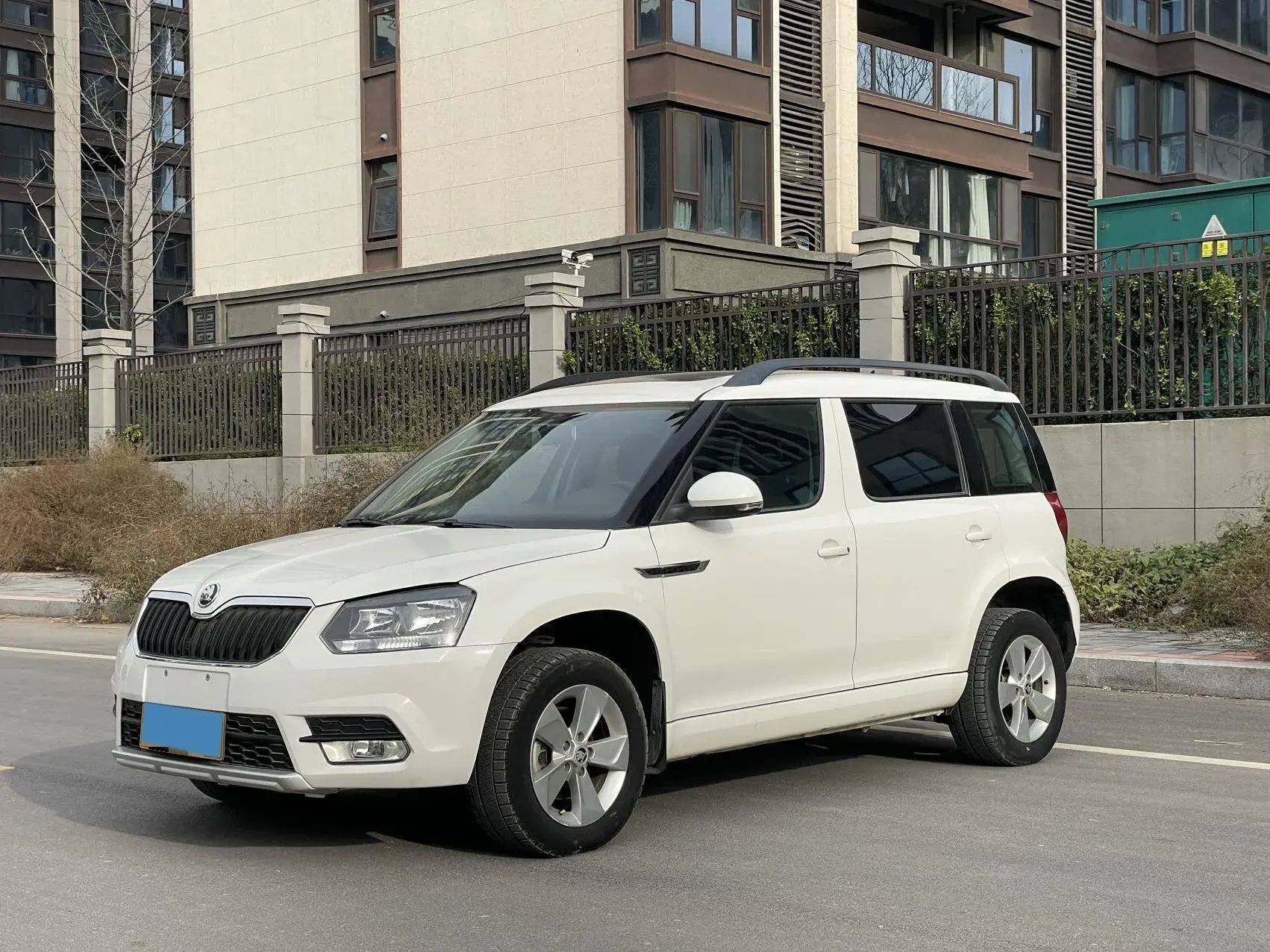 2017 SKODA YETI view 1