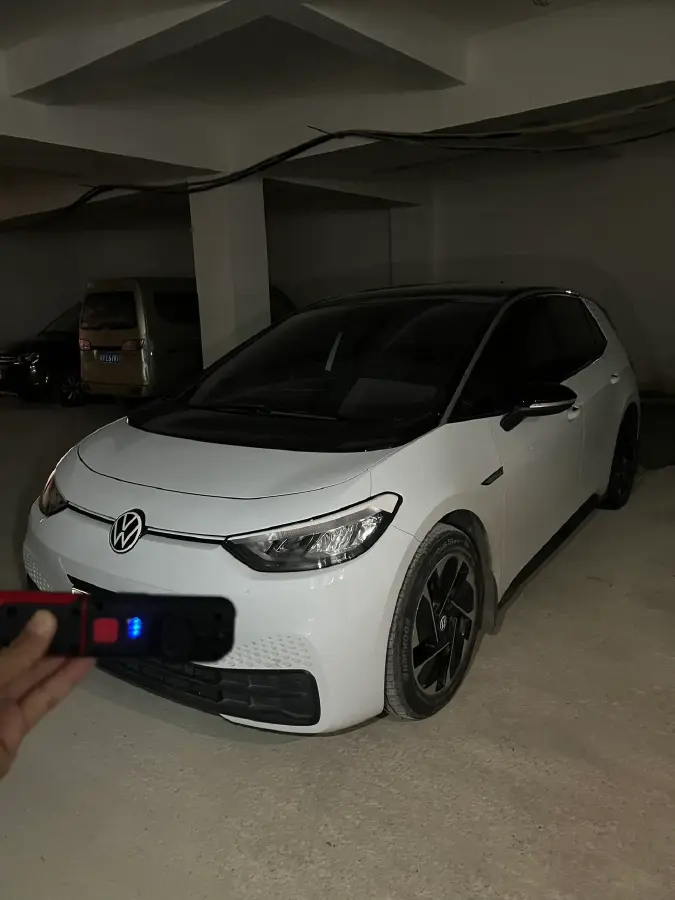 2023 Volkswagen ID.3 BEV 52.8KWH