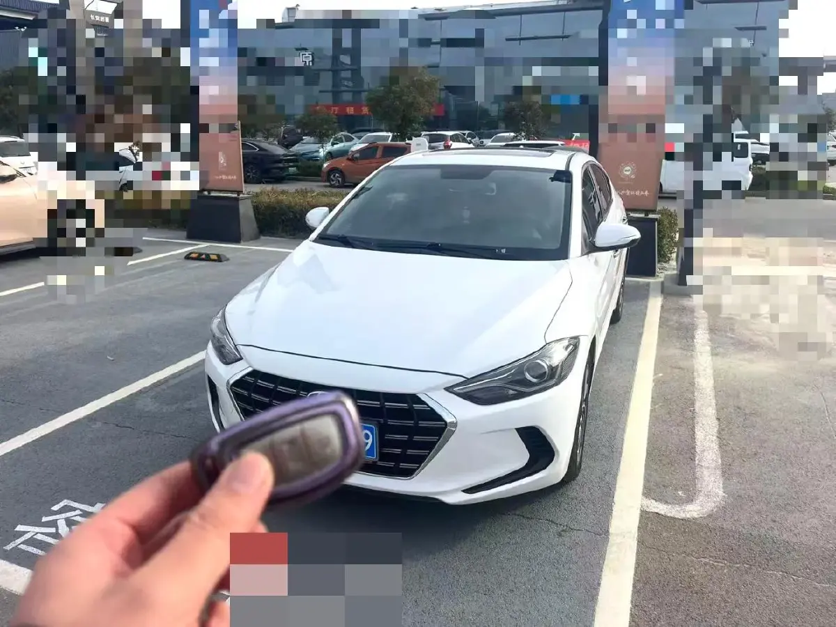 2020 Hyundai Elantra 1.5L 115HP L4 CVT