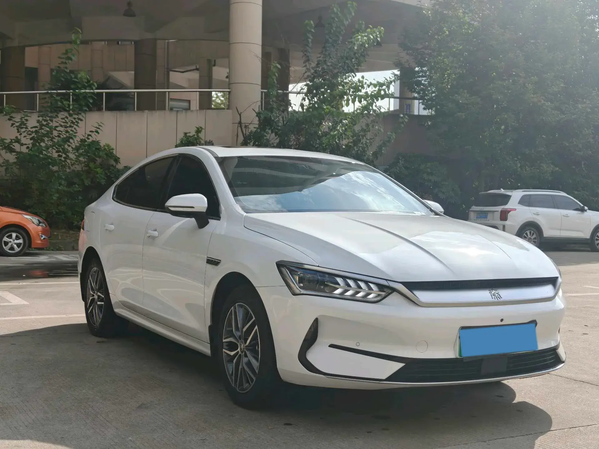 2024 BYD QIN thumbnail 4