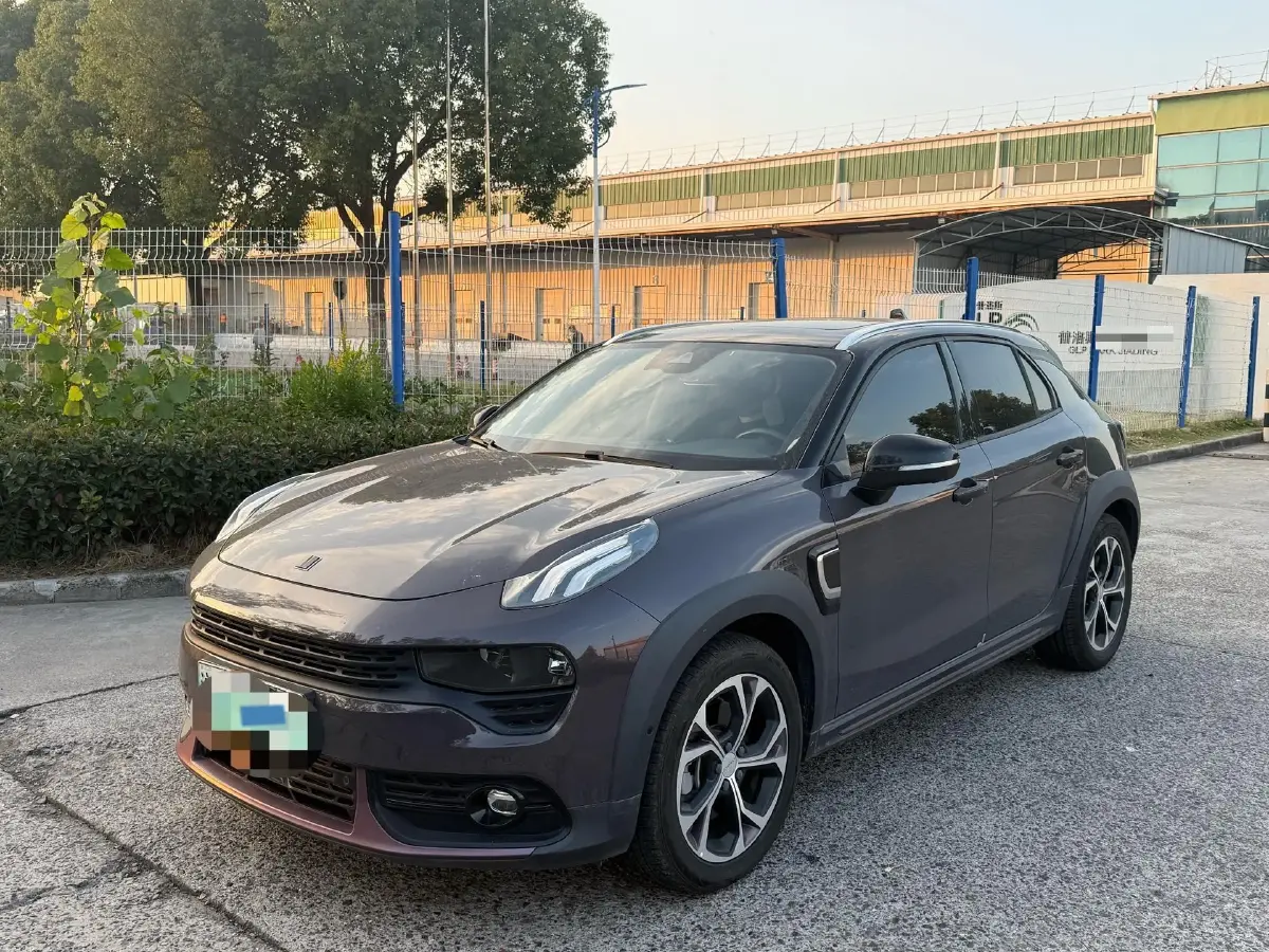 2019 LYNK&CO 02 New Energy 1.5T 180HP L3 7DCT PHEV 9.4KWH