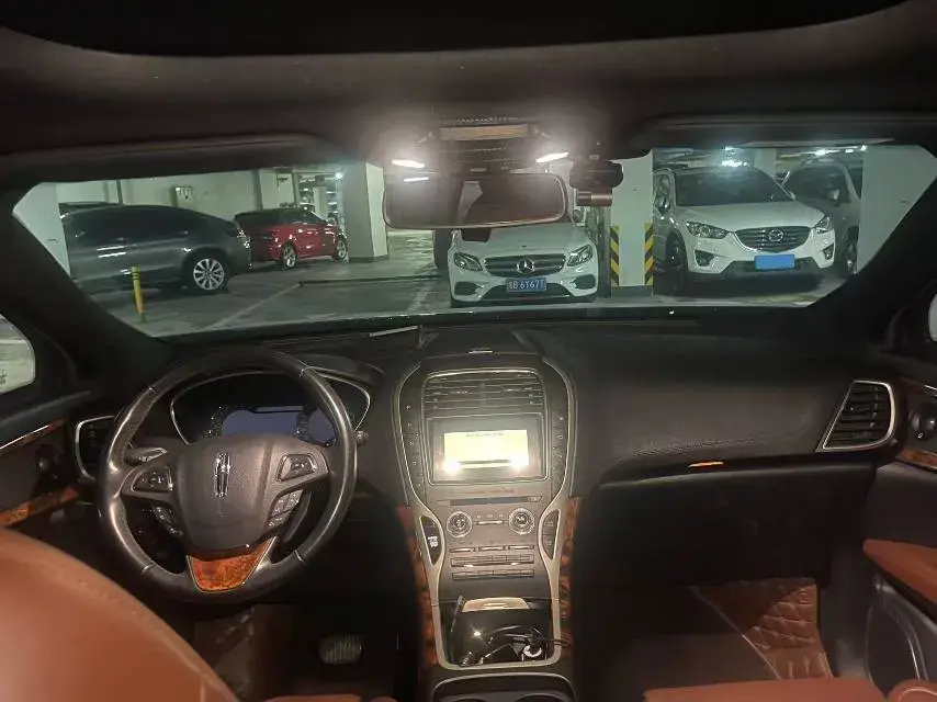 2018 LINCOLN MKX thumbnail 3