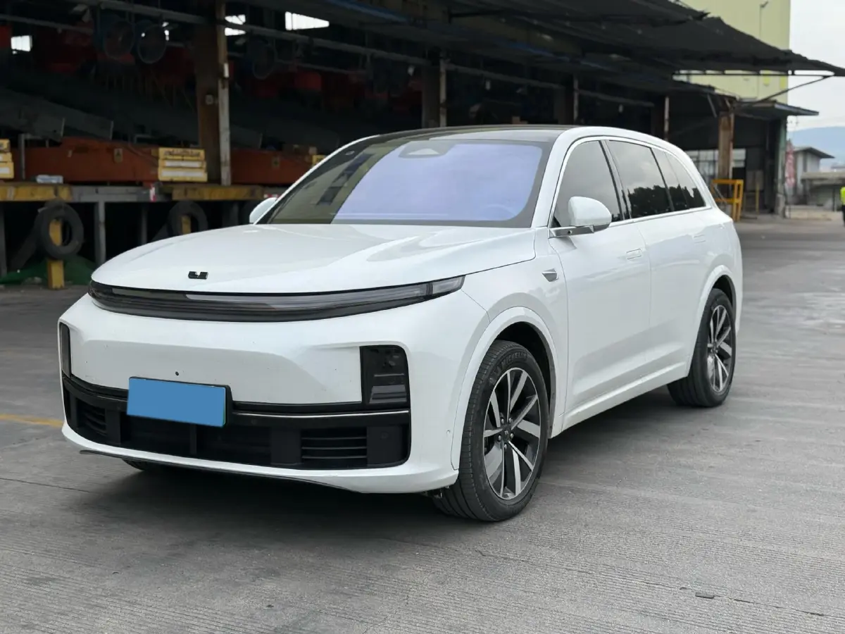 2023 Li L7 Range Extended 154HP REEV 40.9KWH