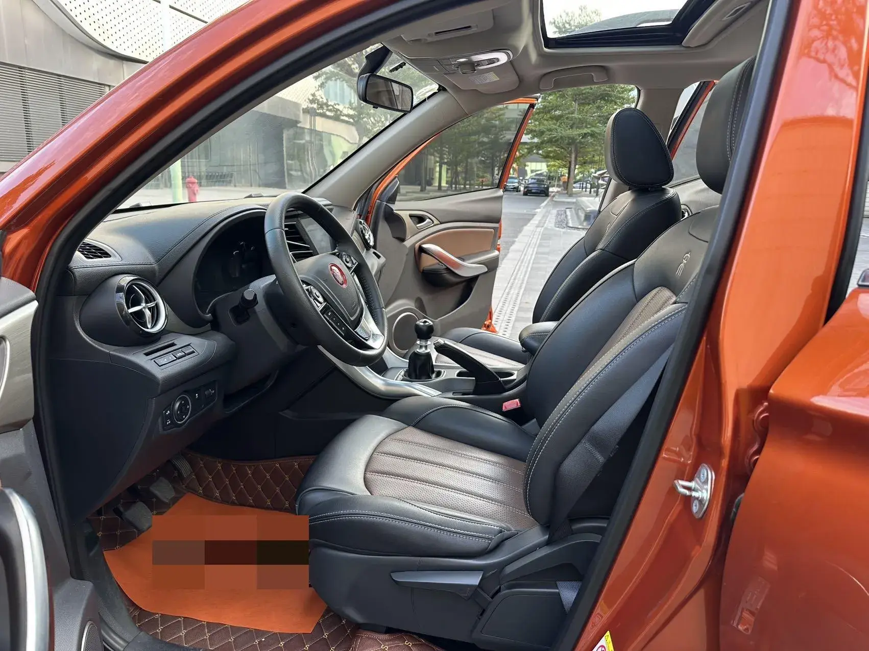 2018 BYD SONG thumbnail 3