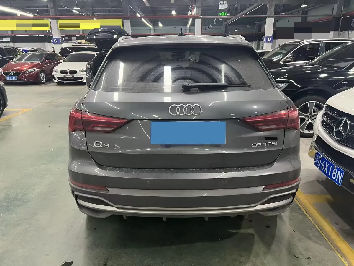 2021 Audi Q3 2.0T 186HP L4 7DCT,autocango,china used car exporter,china ev exporter,chinese used car exporter,chinese used ev exporter
