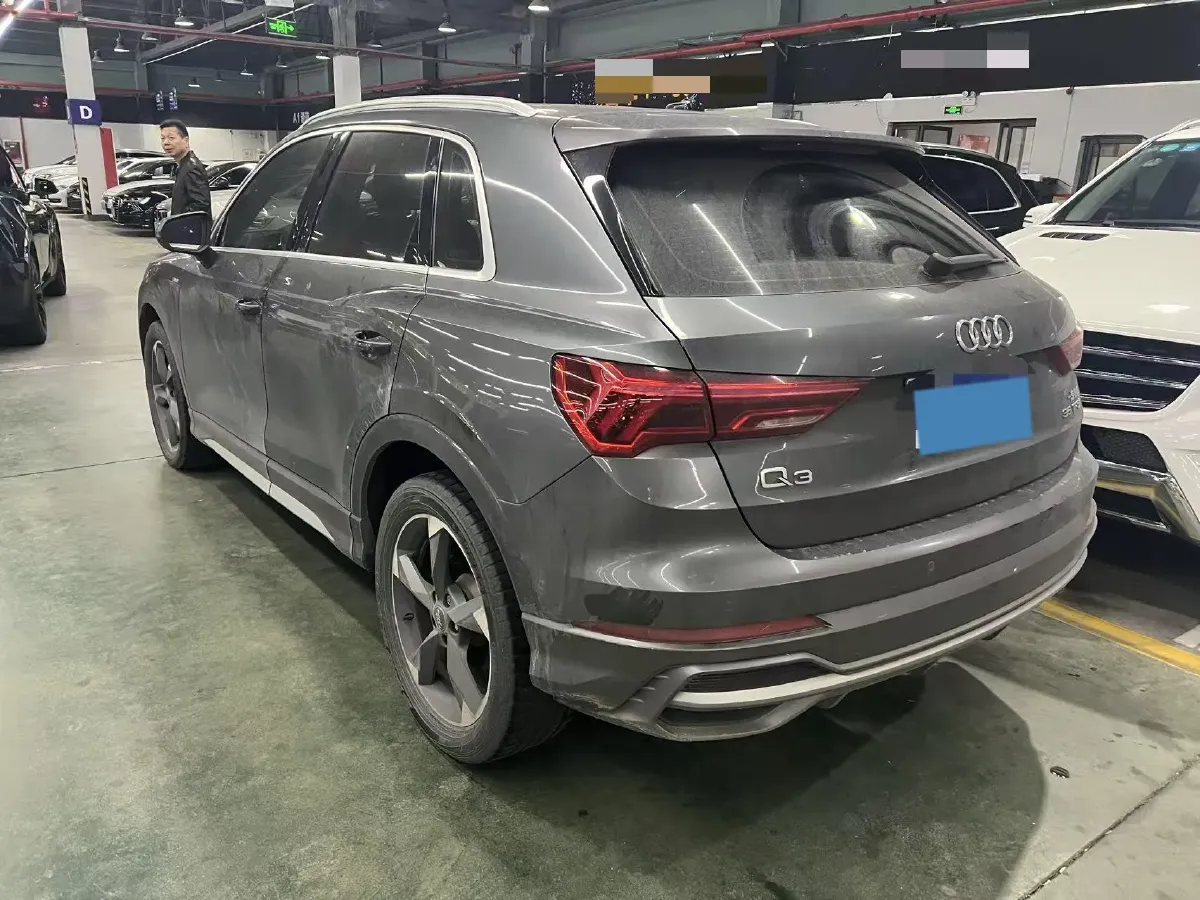 2021 Audi Q3 2.0T 186HP L4 7DCT,autocango,china used car exporter,china ev exporter,chinese used car exporter,chinese used ev exporter