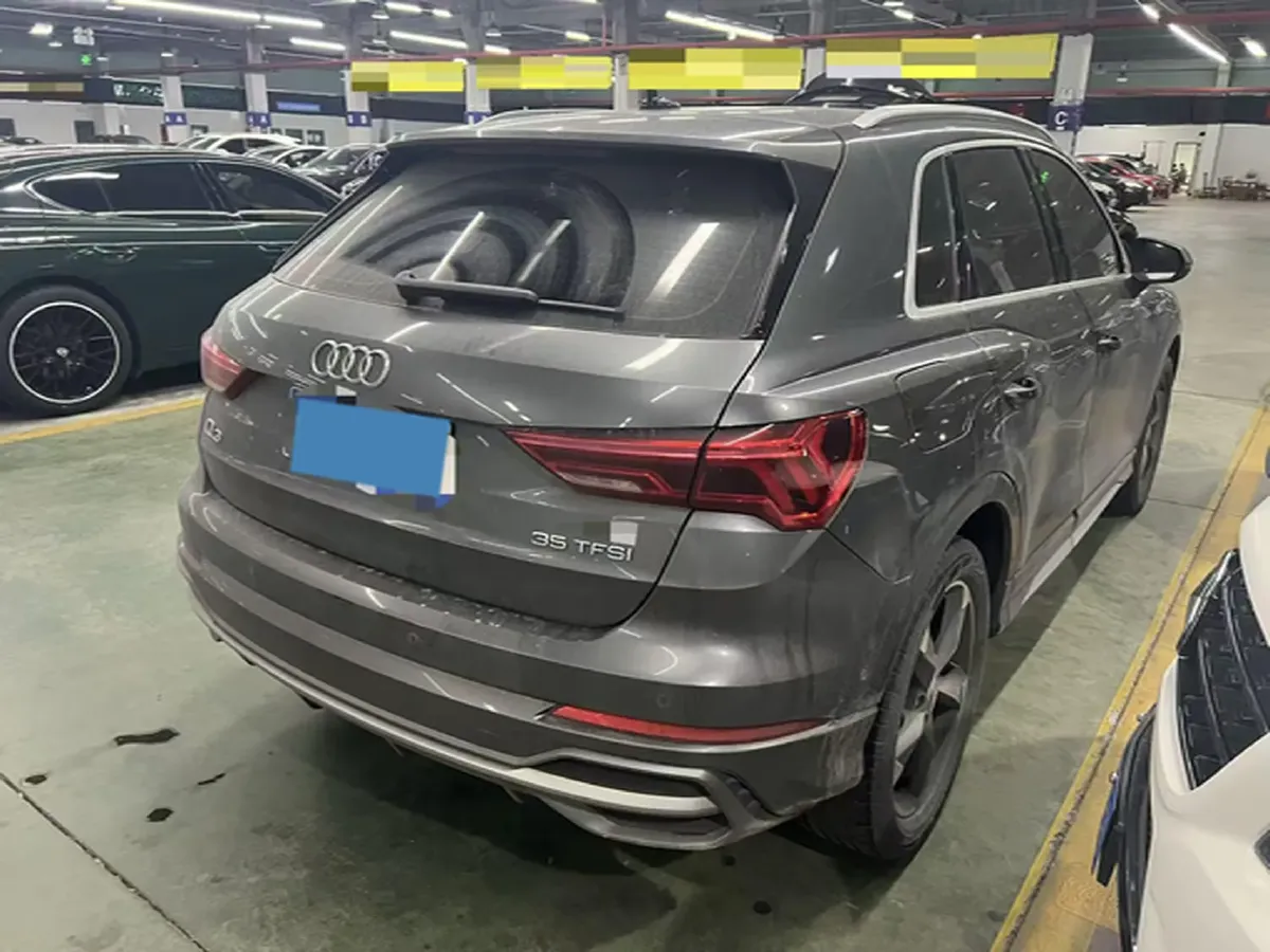 2021 Audi Q3 2.0T 186HP L4 7DCT,autocango,china used car exporter,china ev exporter,chinese used car exporter,chinese used ev exporter