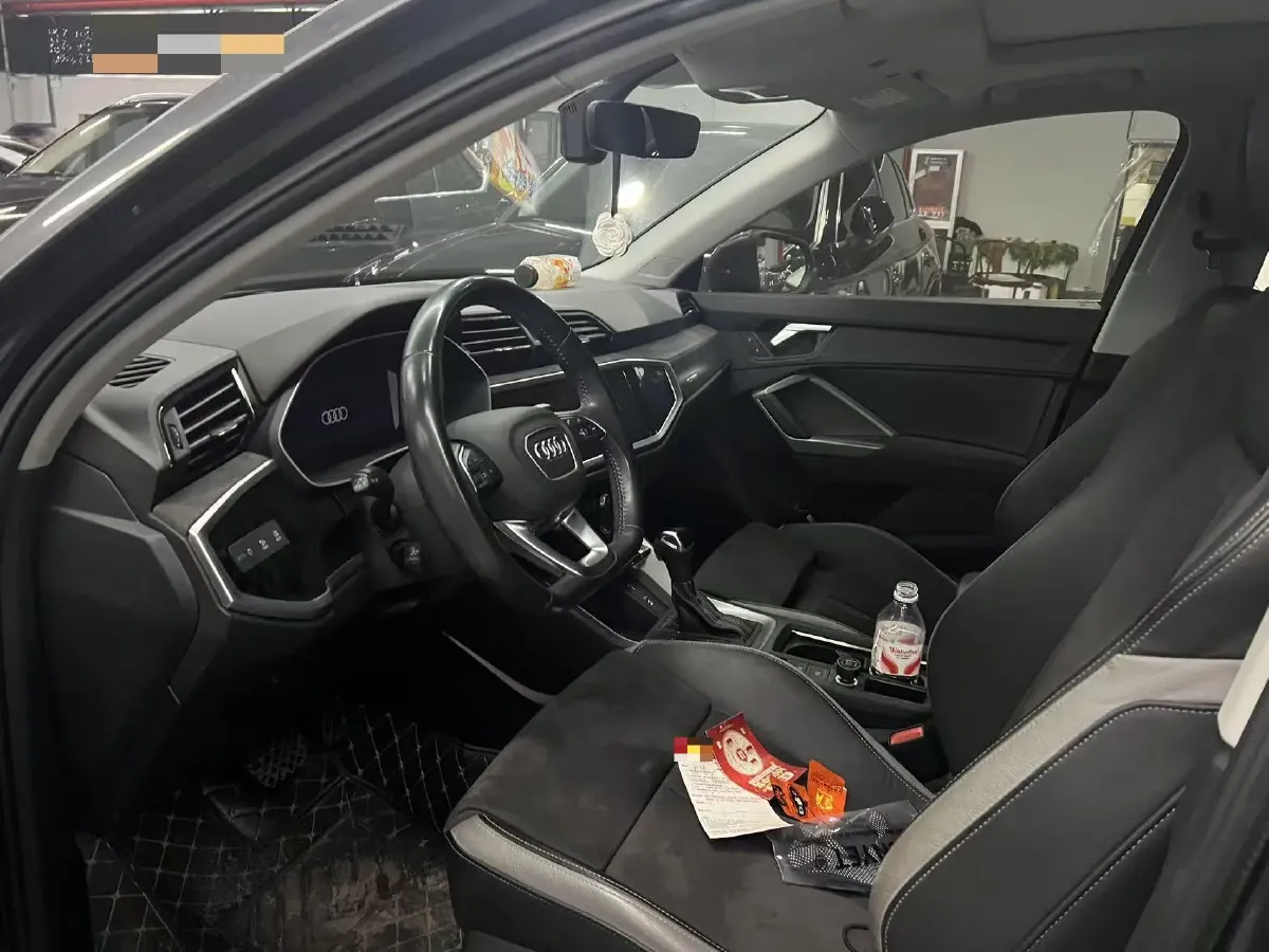 2021 Audi Q3 2.0T 186HP L4 7DCT,autocango,china used car exporter,china ev exporter,chinese used car exporter,chinese used ev exporter