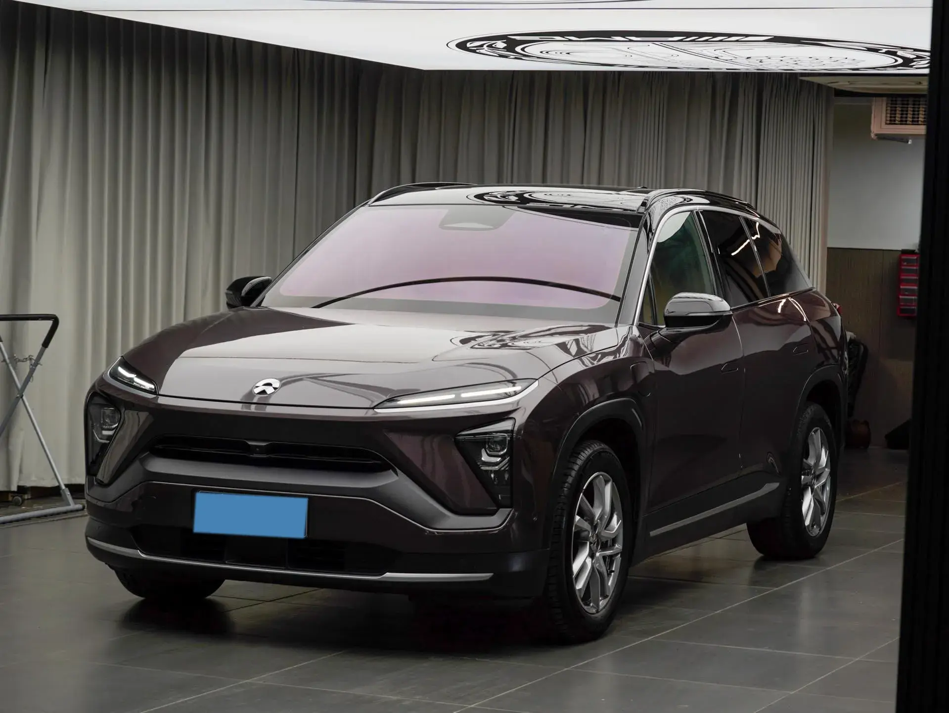 2020 NIO ES6 view 1