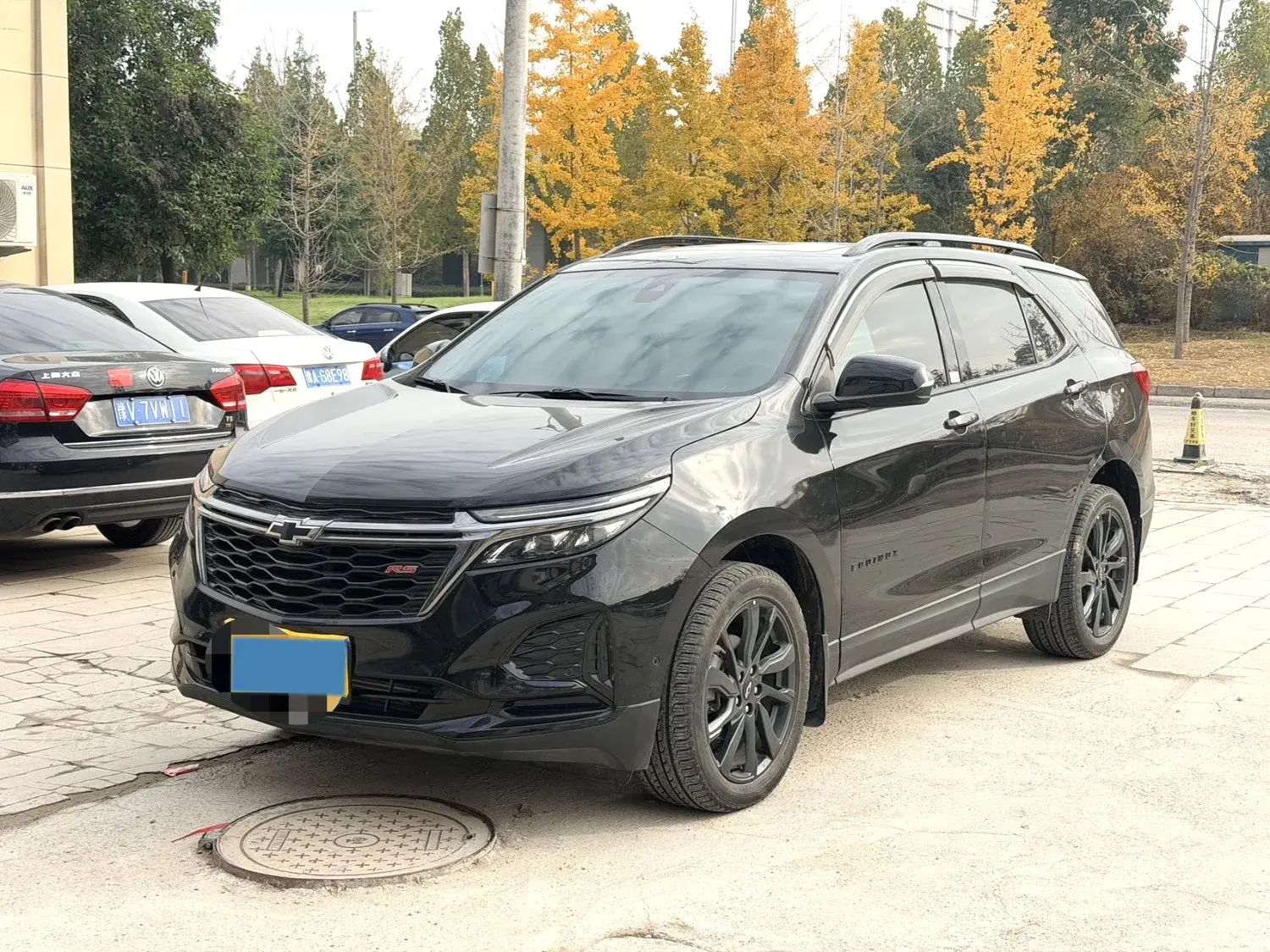 2022 CHEVROLET EQUINOX view 1