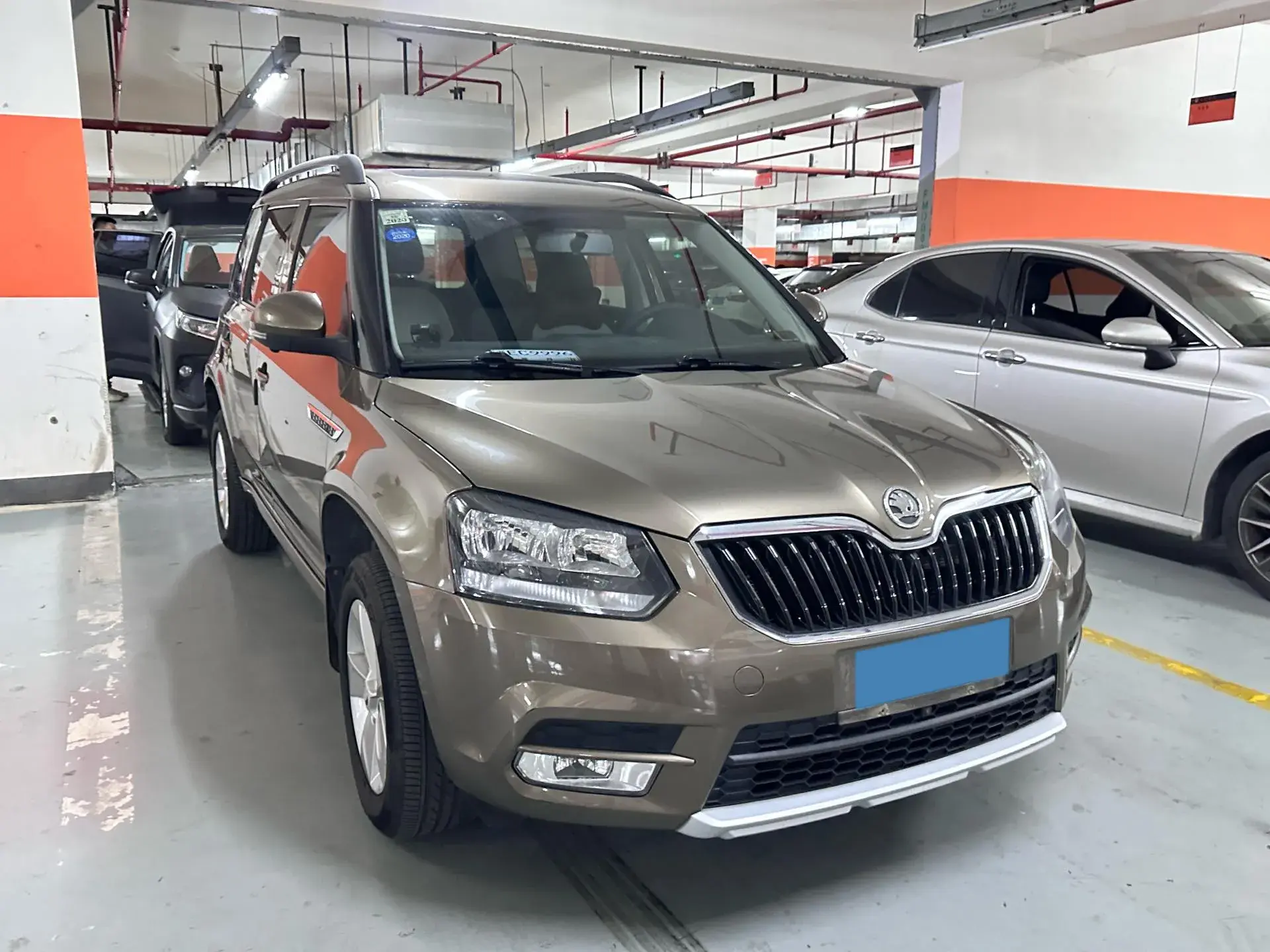 2017 SKODA YETI thumbnail 2