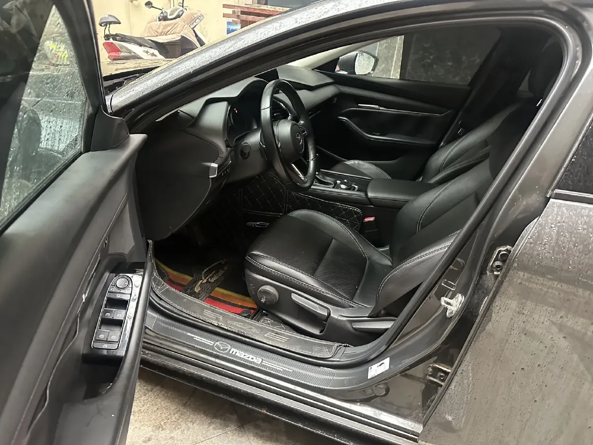 2021 Mazda 3 Axela 2.0L 158HP L4 6AT,autocango,china used car exporter,china ev exporter,chinese used car exporter,chinese used ev exporter