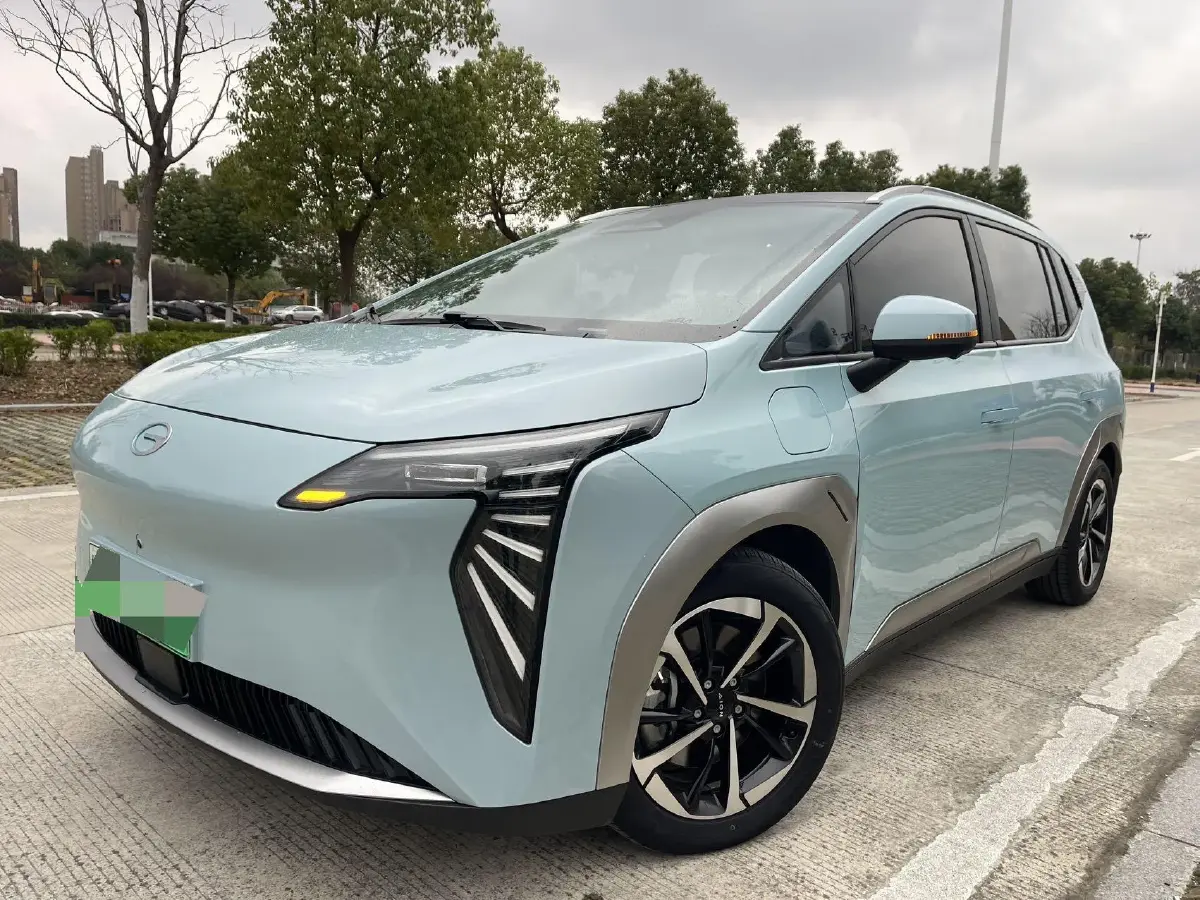 2023 Aion Y BEV 61.7KWH