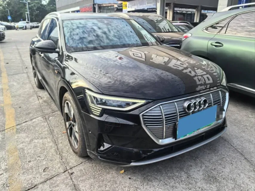 2019 Audi e-tron 2AT BEV 95KWH,autocango,china used car exporter,china ev exporter,chinese used car exporter,chinese used ev exporter