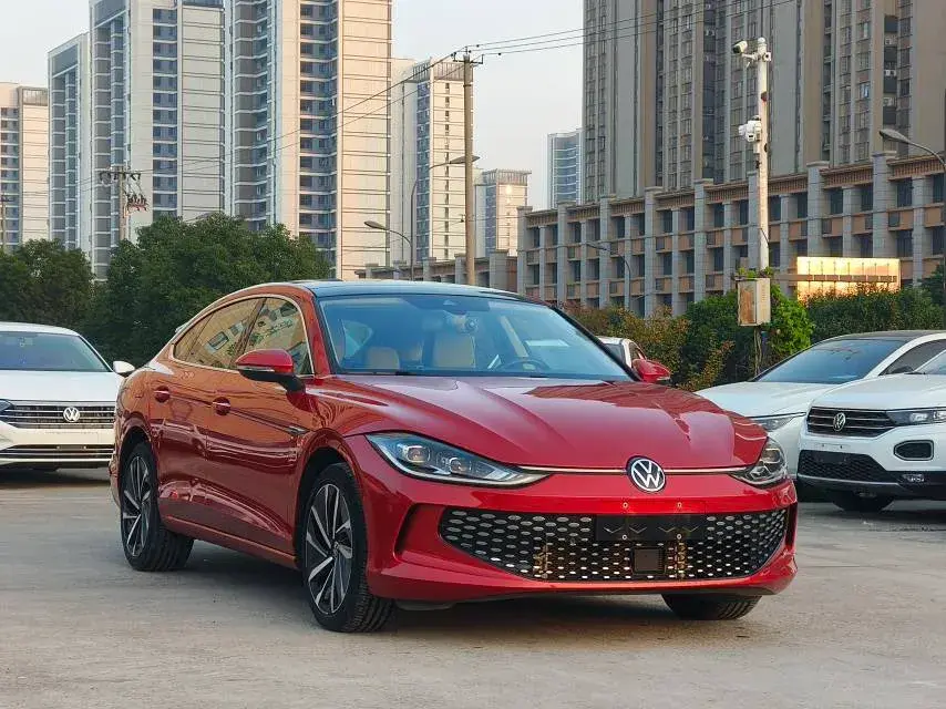 2022 VOLKSWAGEN LAMANDO thumbnail 3