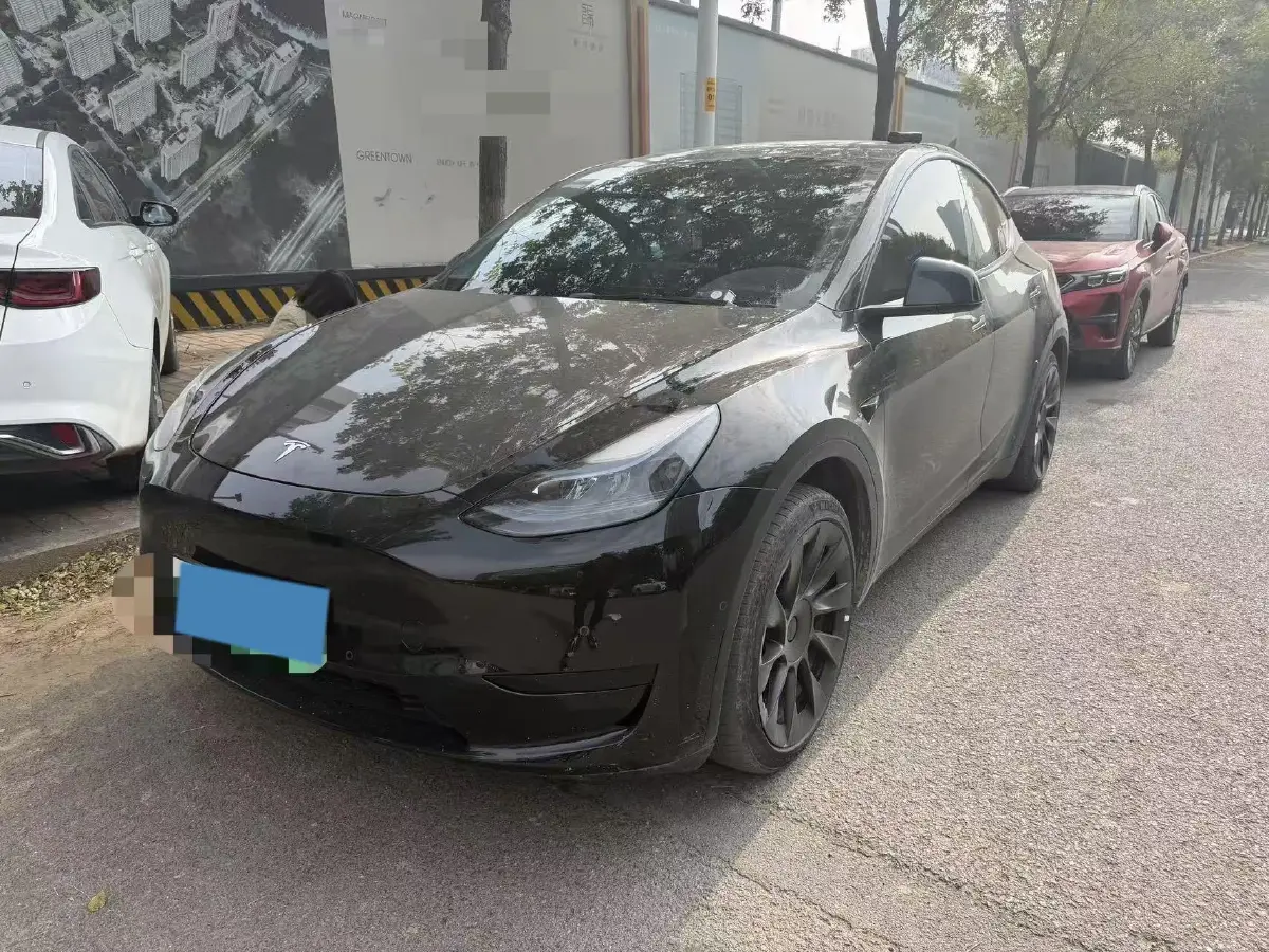 2022 Tesla Model Y BEV 60KWH
