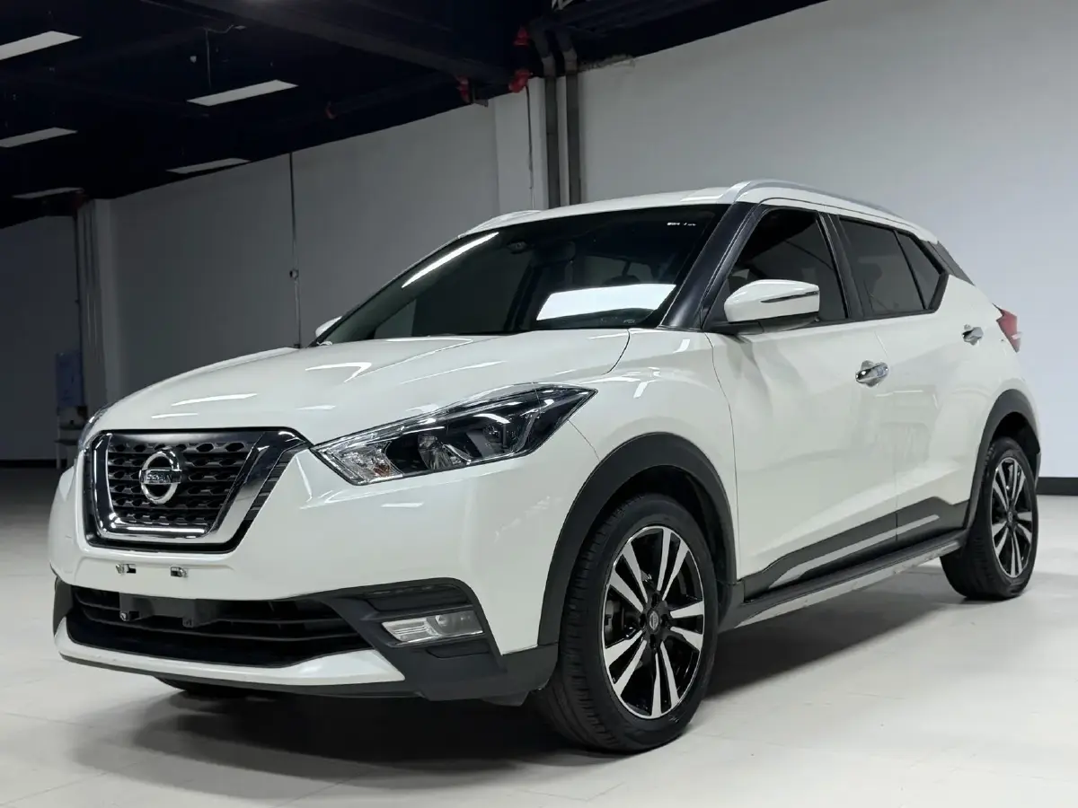 2022 Nissan Kicks 1.5L 122HP L4 CVT