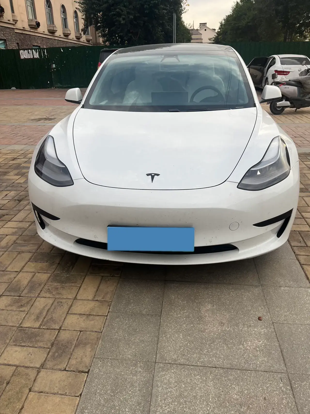 2021 TESLA MODEL thumbnail 2