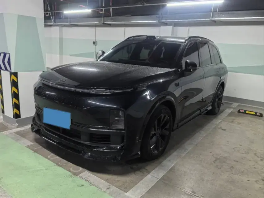 2023 Li L8 Range Extended 154HP REEV 40.9KWH