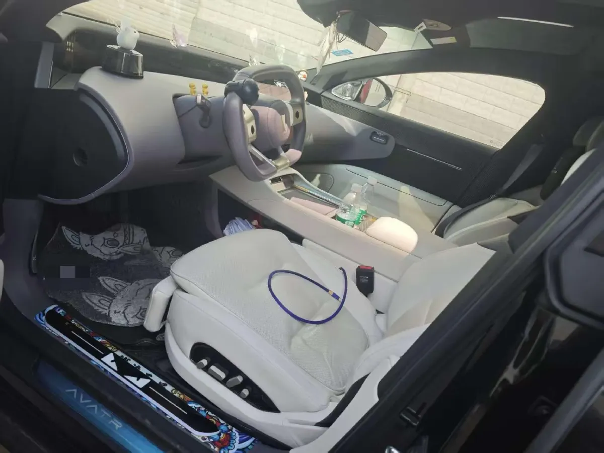 2024 Avatr 12 BEV 94.5KWH,autocango,china used car exporter,china ev exporter,chinese used car exporter,chinese used ev exporter