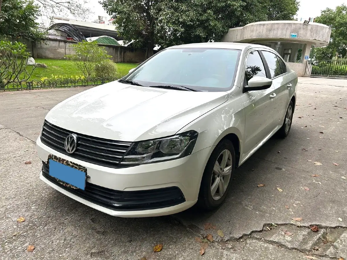 2017 Volkswagen Lavida 1.6L 110HP L4 6AT