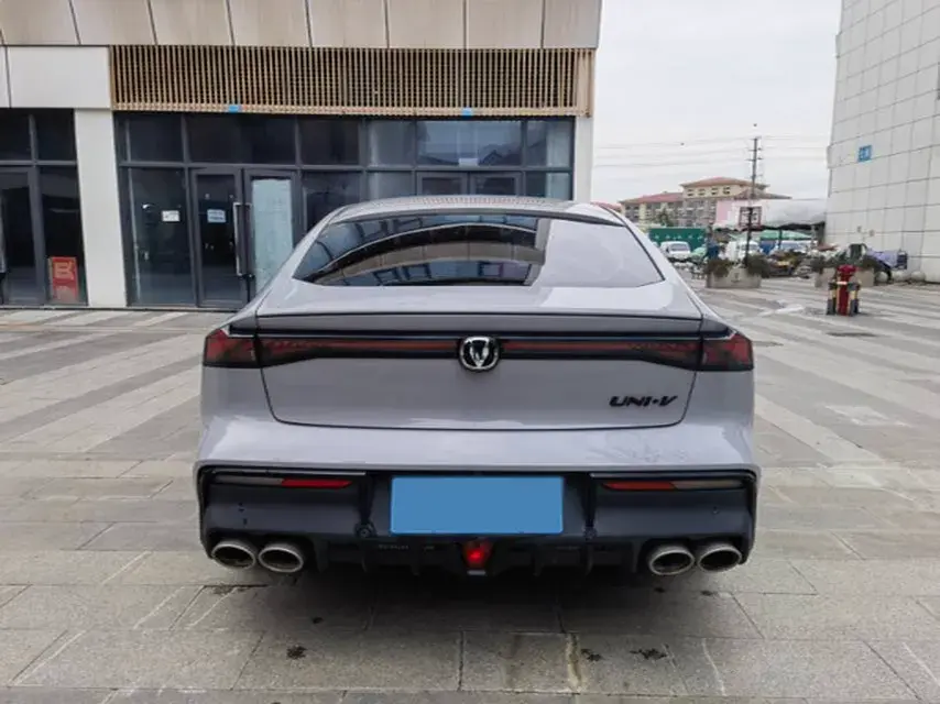 2022 CHANGAN UNI-V thumbnail 3