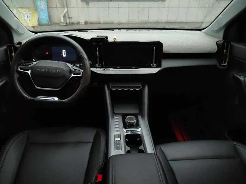 2023 WuLing XingYun 2.0L 136HP L4 1DHT Hybrid 1.8KWH,autocango,china used car exporter,china ev exporter,chinese used car exporter,chinese used ev exporter