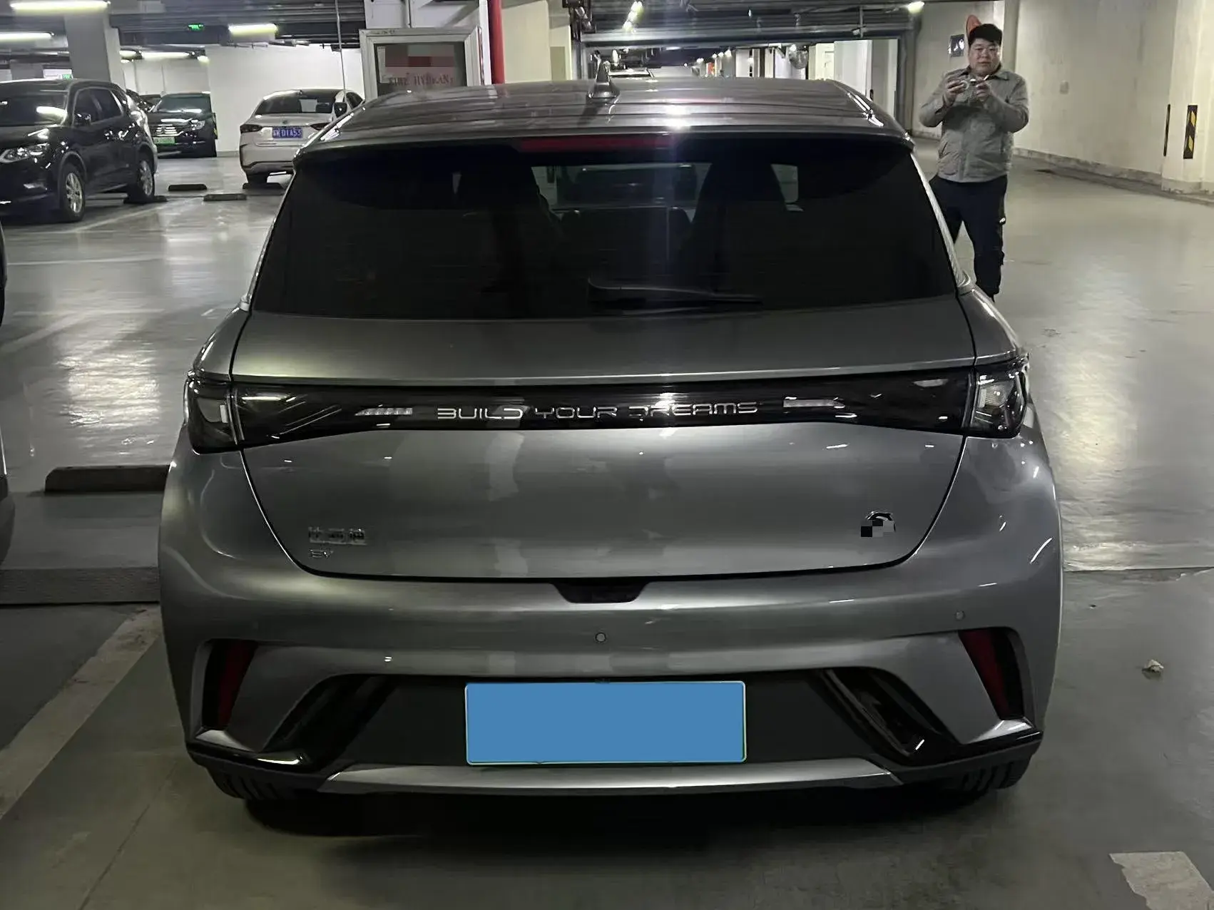 2023 BYD DOLPHIN thumbnail 4