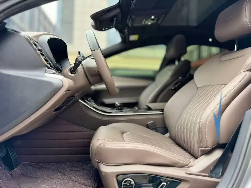 2022 BYD HAN thumbnail 4