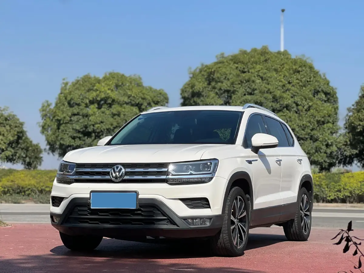 2020 Volkswagen Tharu 1.4T 150HP L4 7DCT
