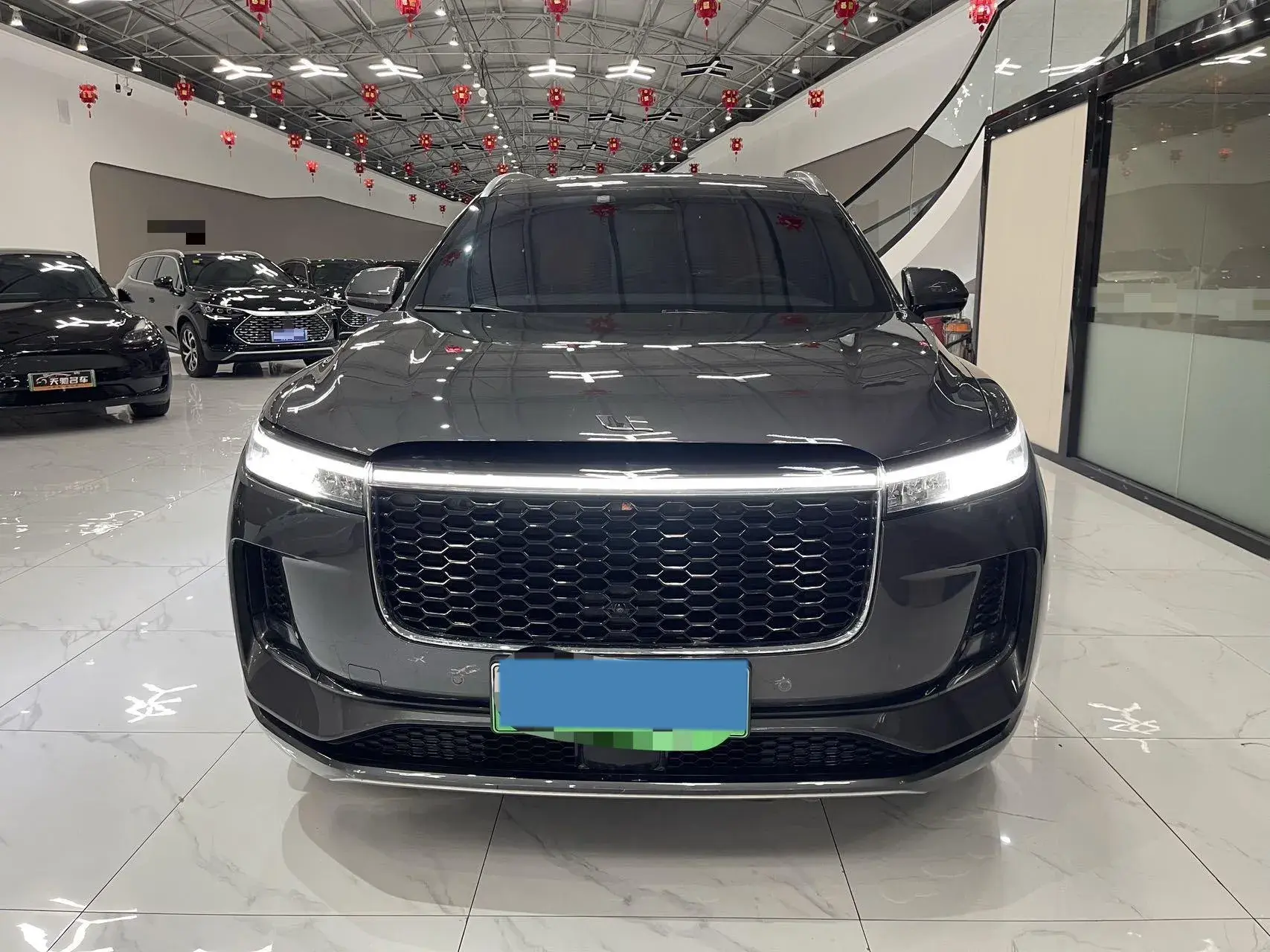 2021 LI ONE thumbnail 2