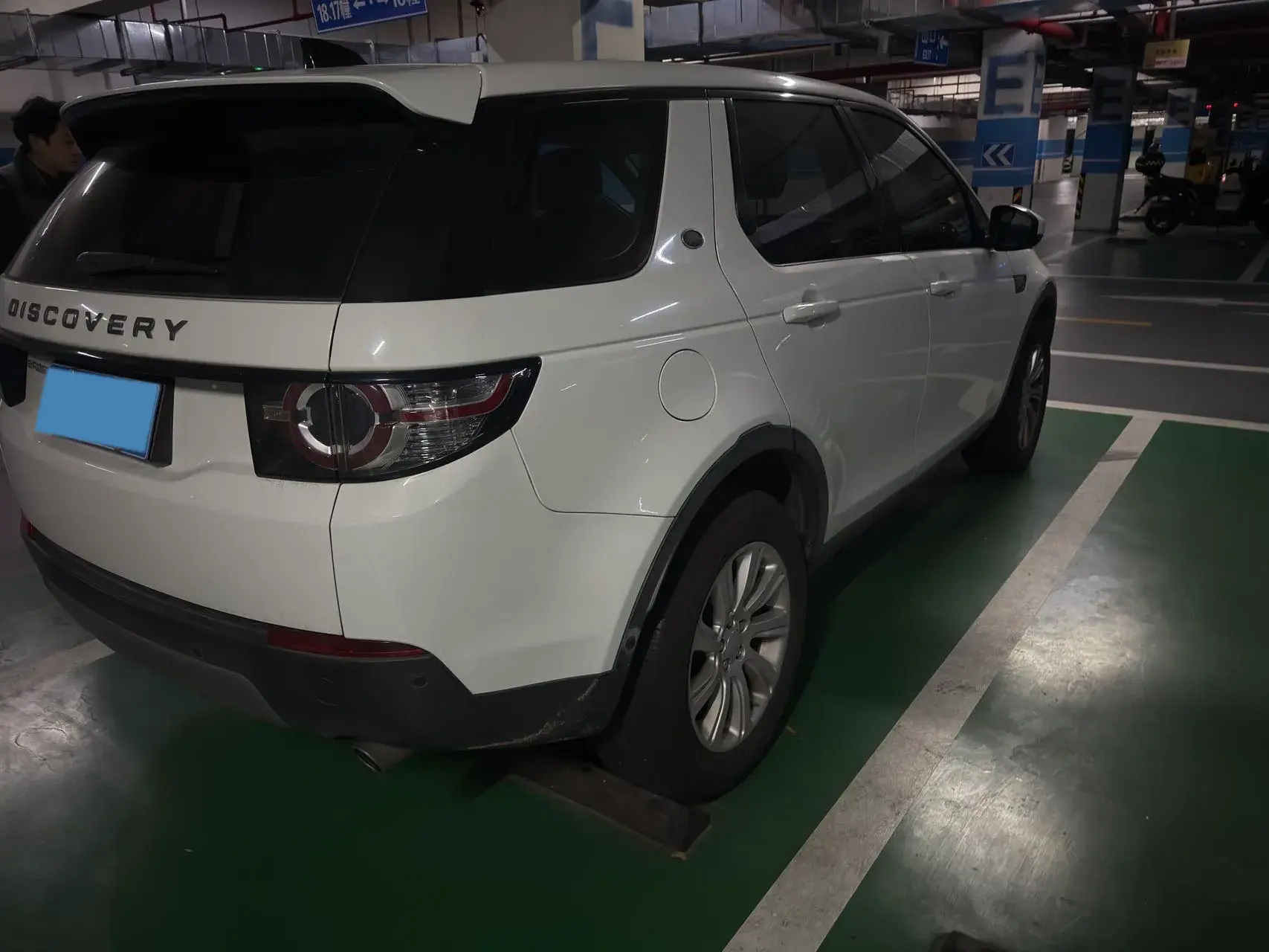 2018 LAND ROVER thumbnail 4