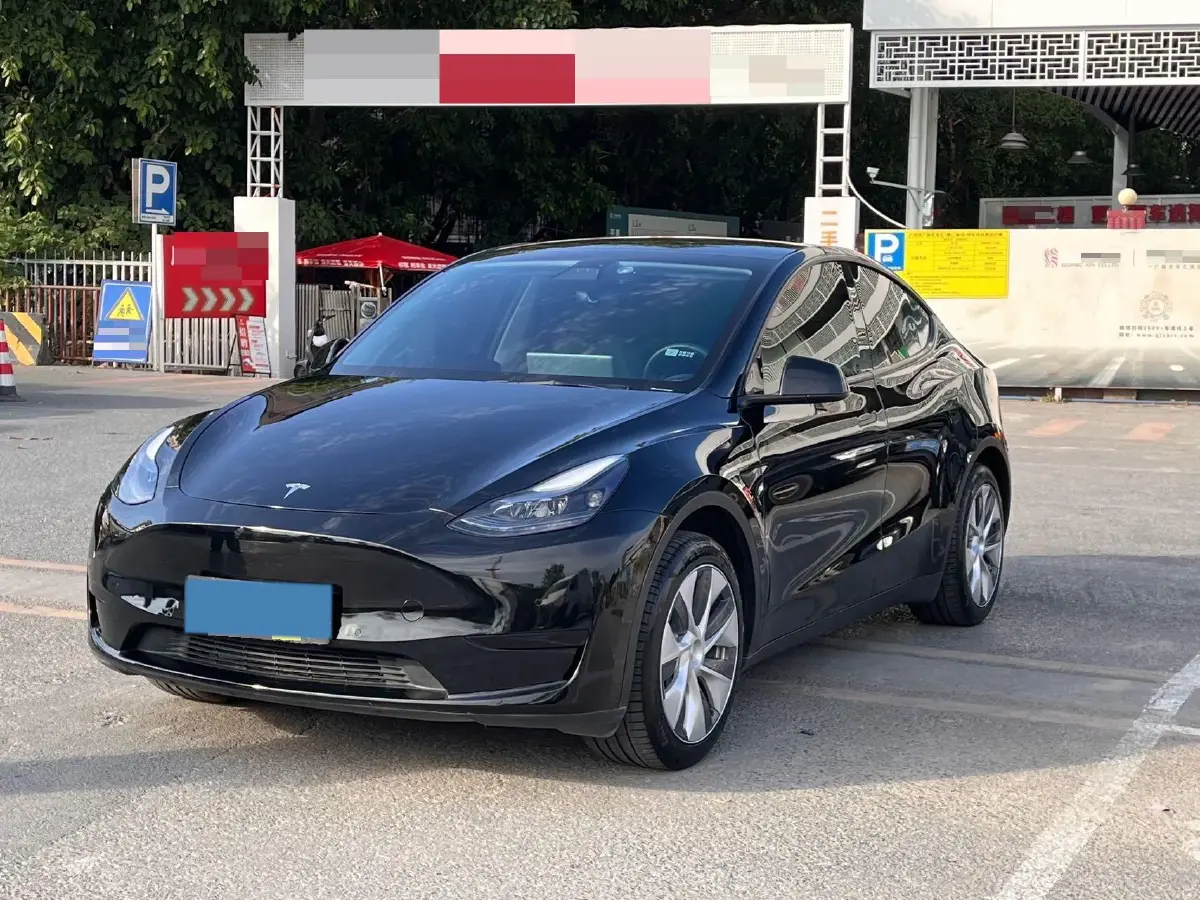 2022 Tesla Model Y BEV 60KWH
