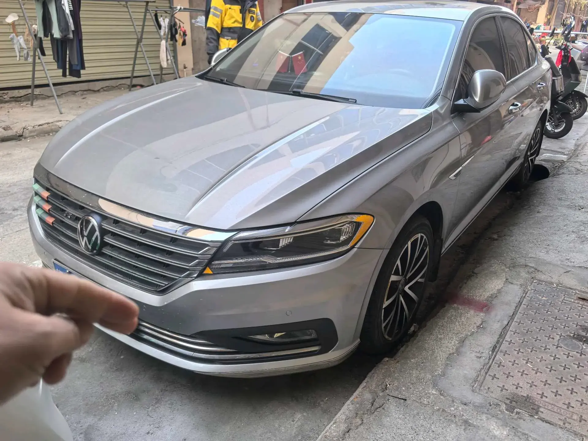 2019 VOLKSWAGEN LAVIDA view 1