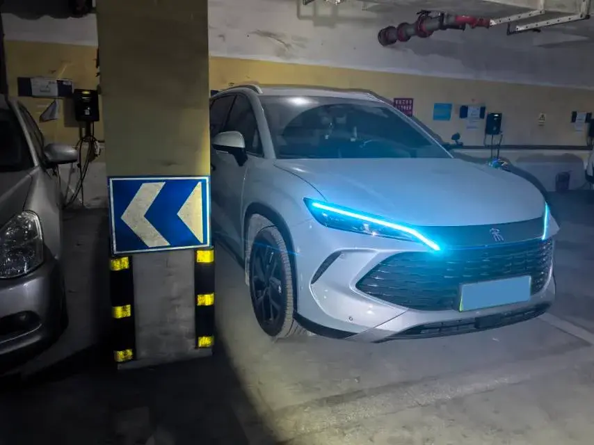 2024 BYD SONGL thumbnail 3