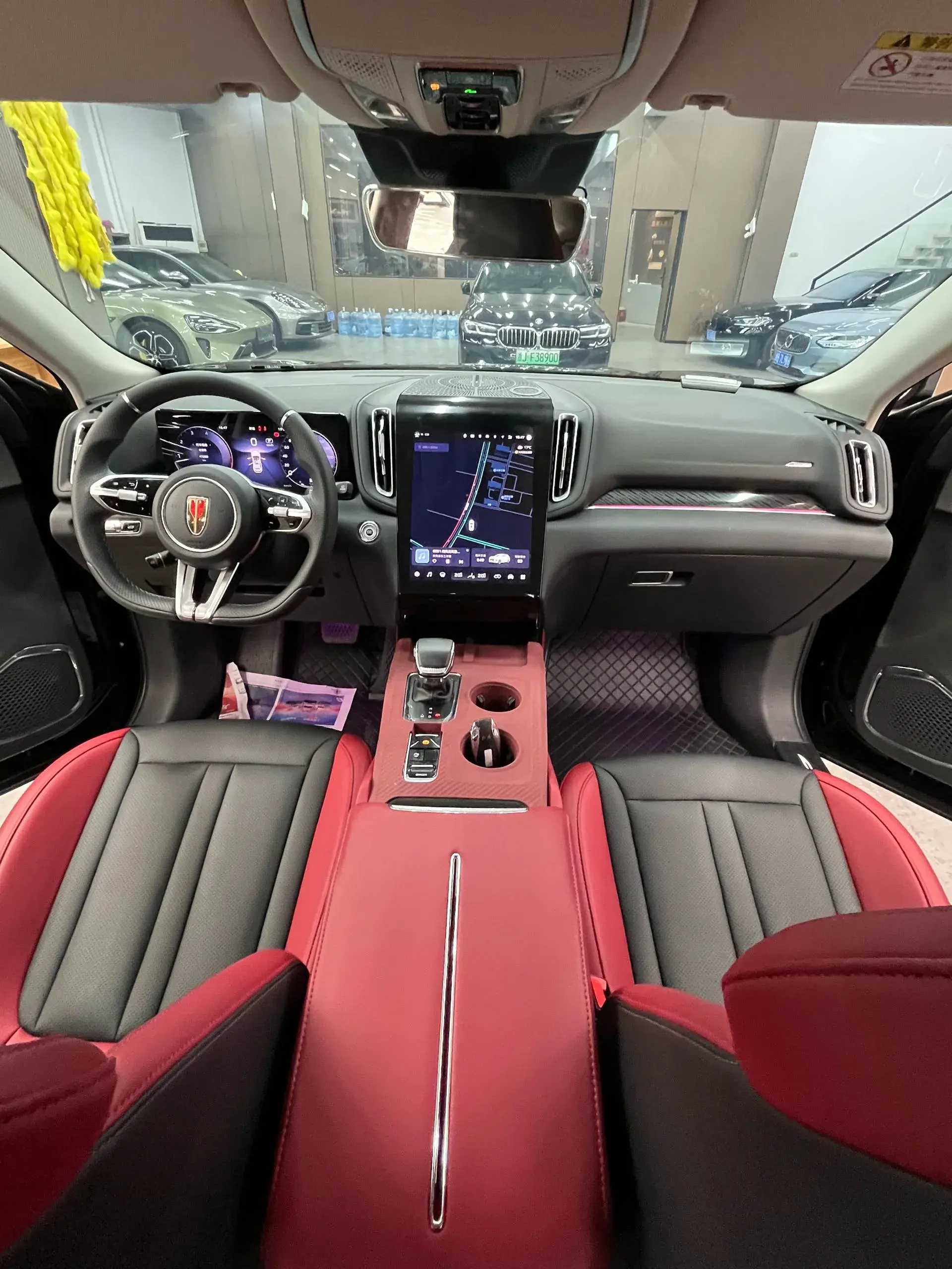 2024 HONGQI HS3 thumbnail 4