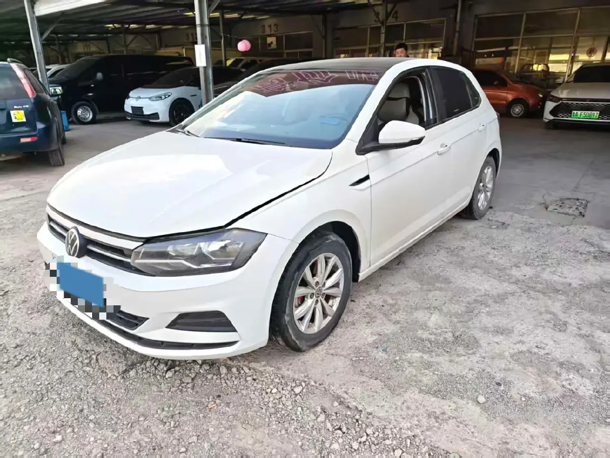 2023 Volkswagen Polo 1.5L 110HP L4 6AT