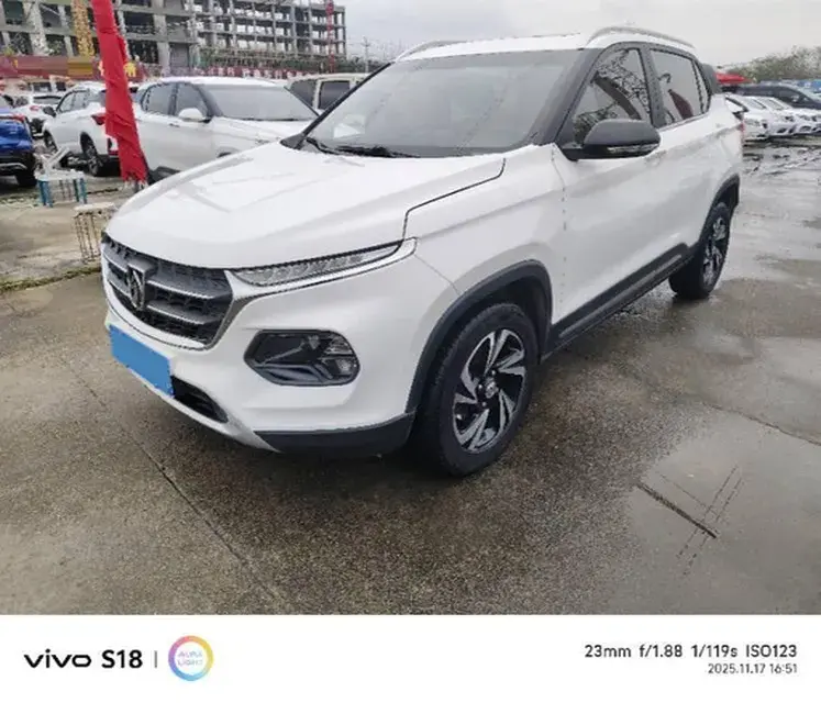 2017 BaoJun 510 1.5L 112HP L4 6MT 2017 BaoJun 510 1.5L 112HP L4 6MT