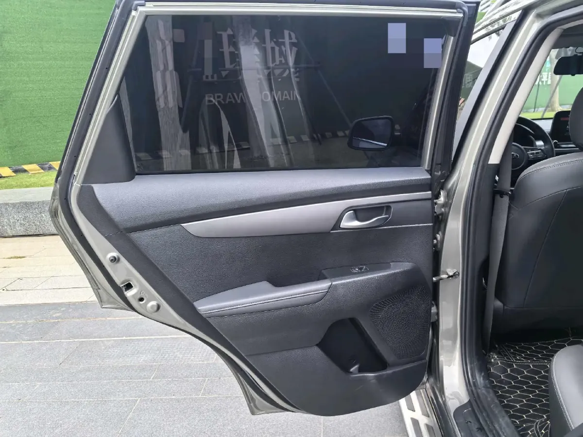 2019 Kia Sportage R 2.0L 160HP L4 6AT,autocango,china used car exporter,china ev exporter,chinese used car exporter,chinese used ev exporter