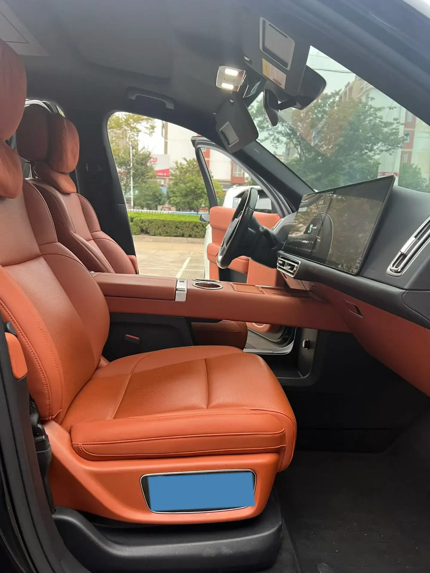 2024 LI L9 thumbnail 3