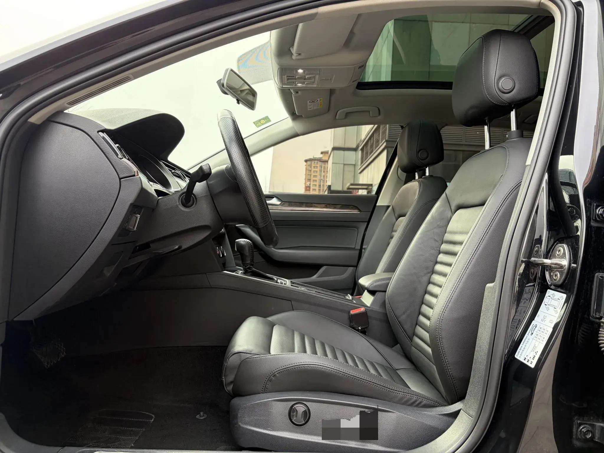 2019 VOLKSWAGEN MAGOTAN thumbnail 4