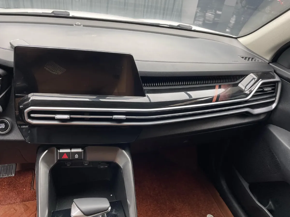 2021 Kia Sportage R 2.0L 161HP L4 6AT,autocango,china used car exporter,china ev exporter,chinese used car exporter,chinese used ev exporter