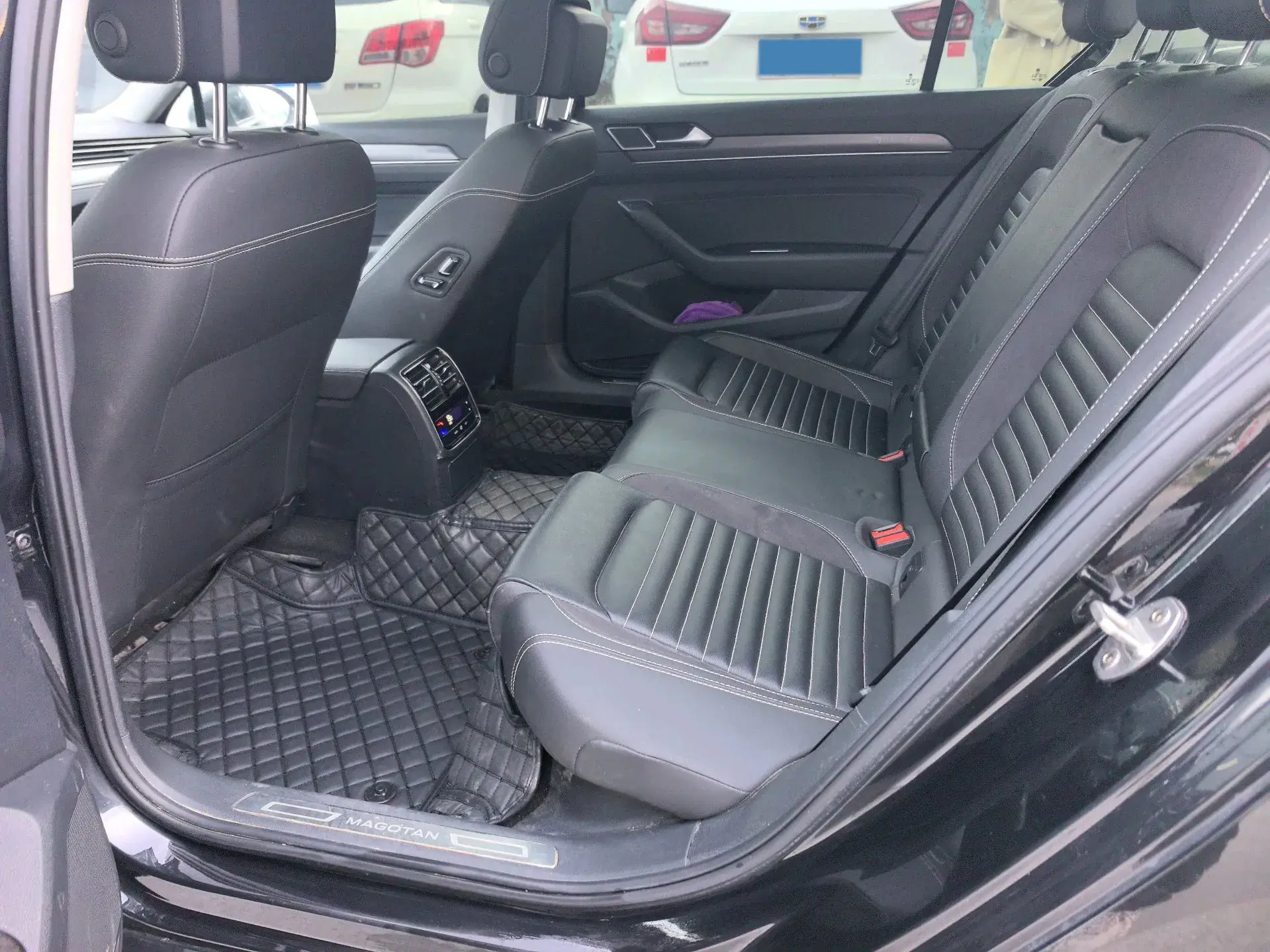 2020 VOLKSWAGEN MAGOTAN thumbnail 4