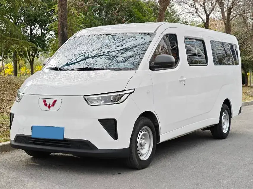 2024 WuLing YangGuang BEV 41.9KWH