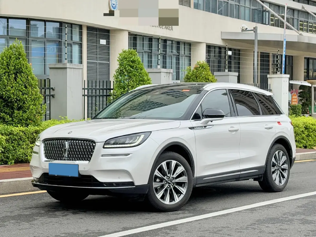 2022 Lincoln Corsair 2.0T 245HP L4 8AT