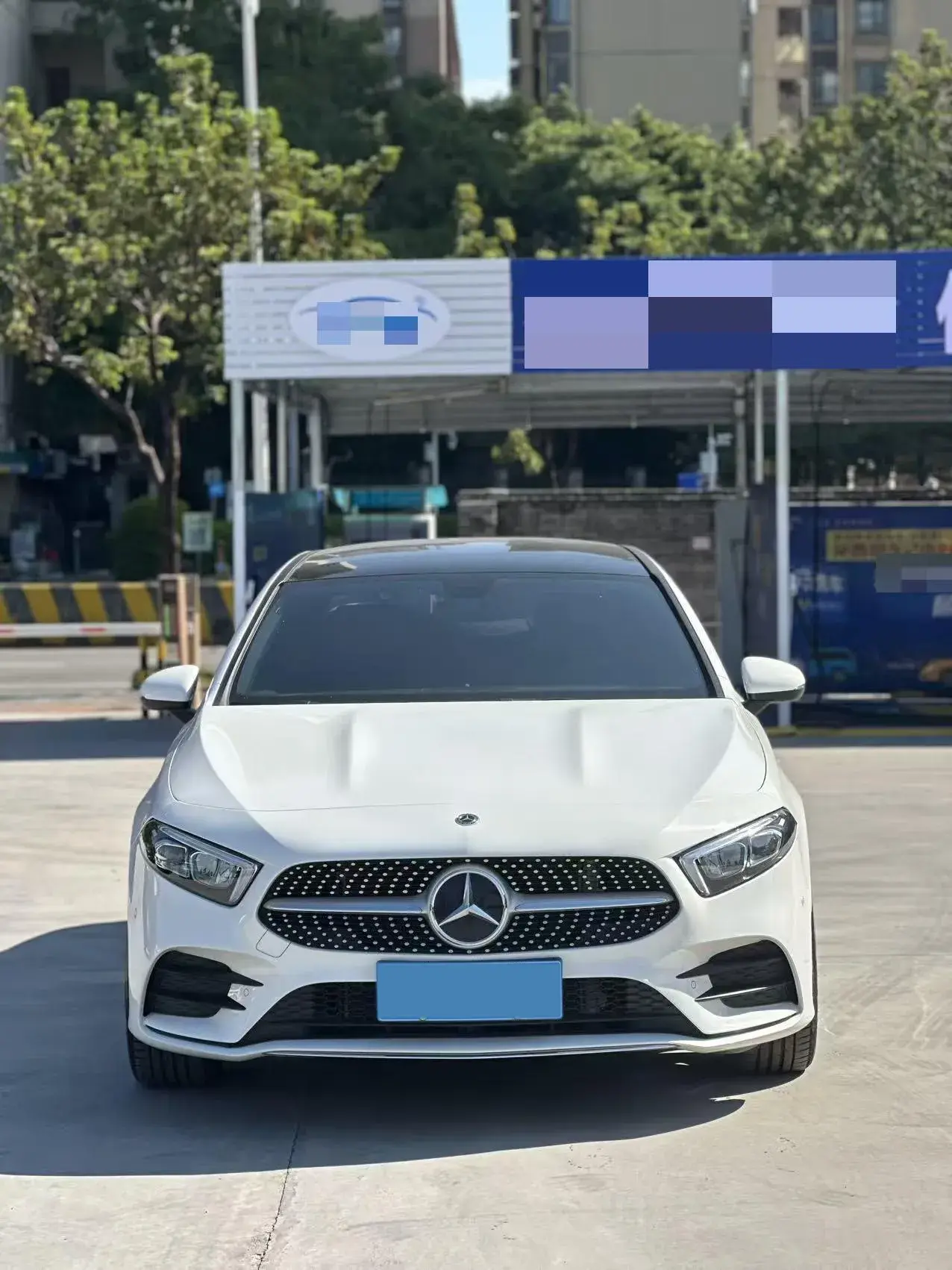 2022 MERCEDES-BENZ A thumbnail 2