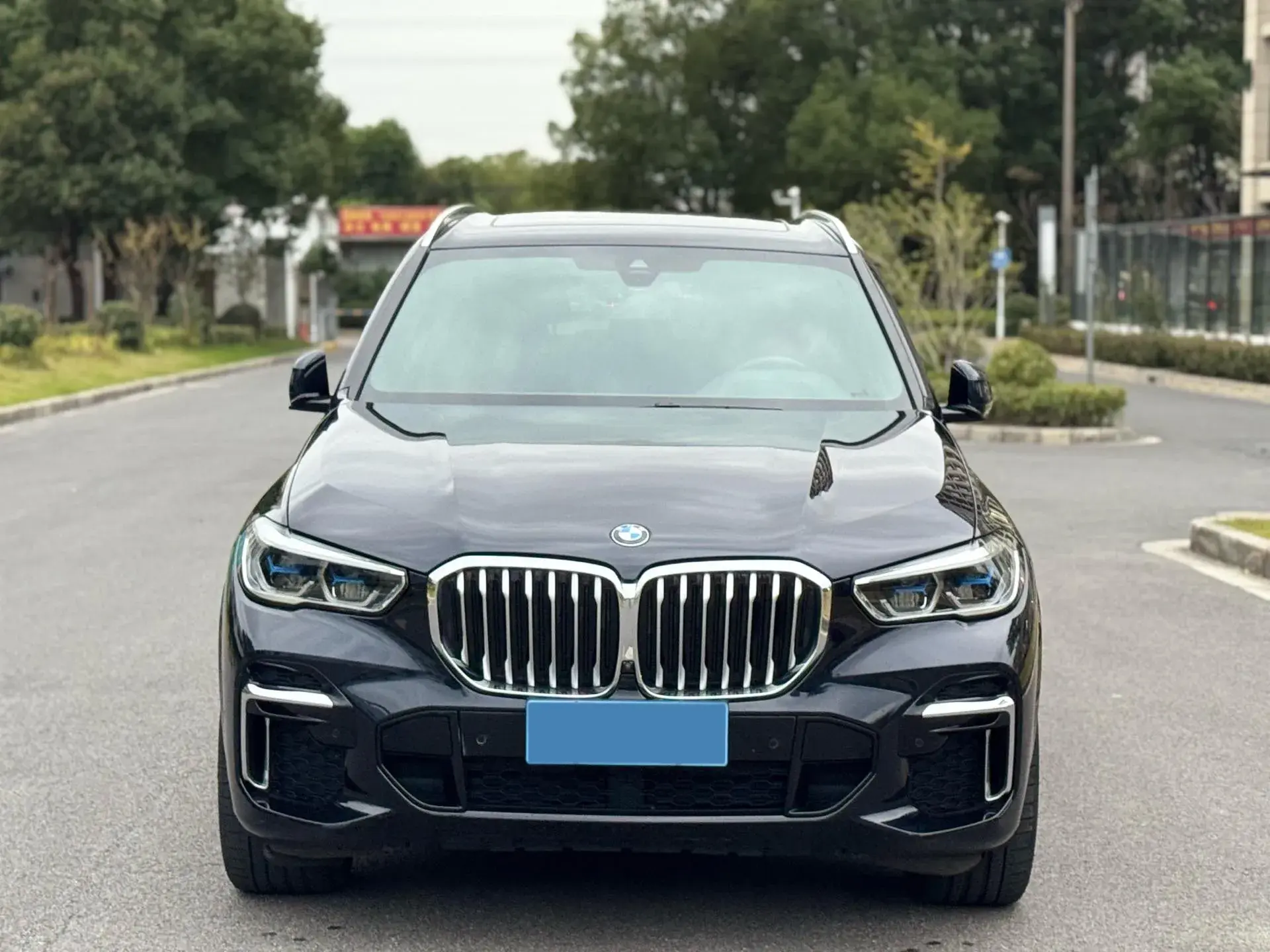 2022 BMW X5 thumbnail 2