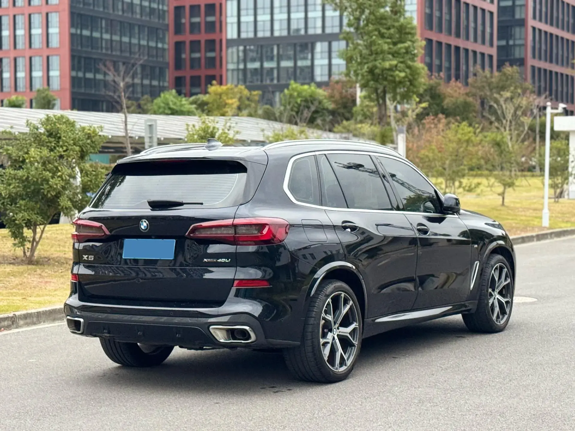 2022 BMW X5 thumbnail 4