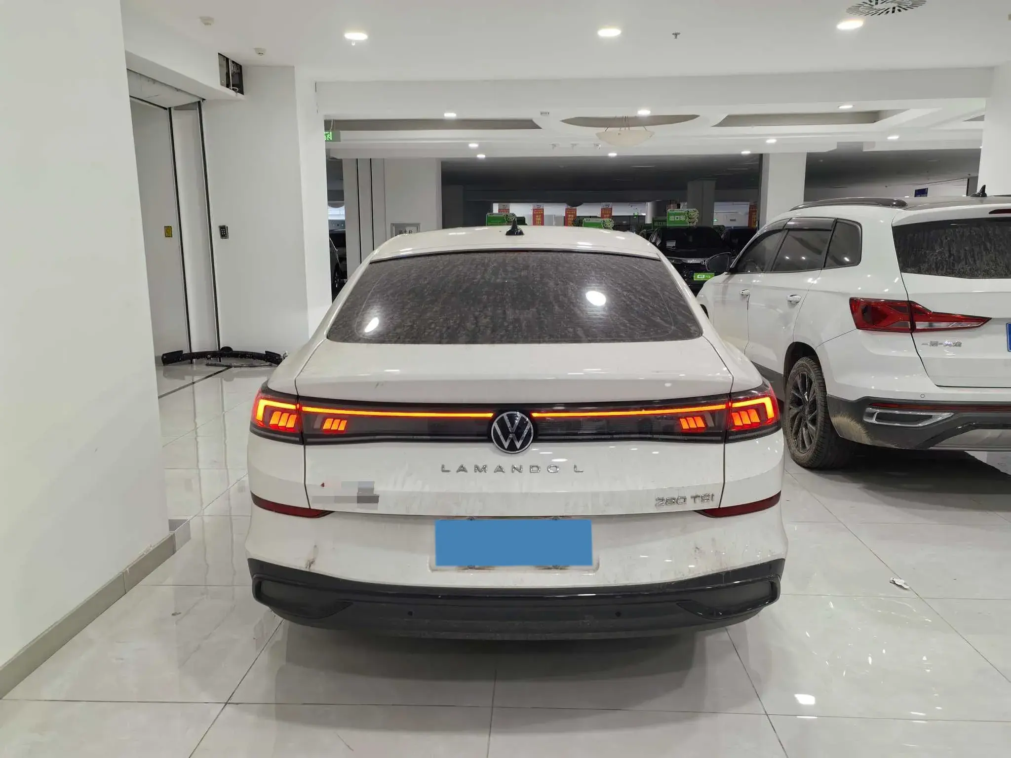 2022 VOLKSWAGEN LAMANDO thumbnail 4