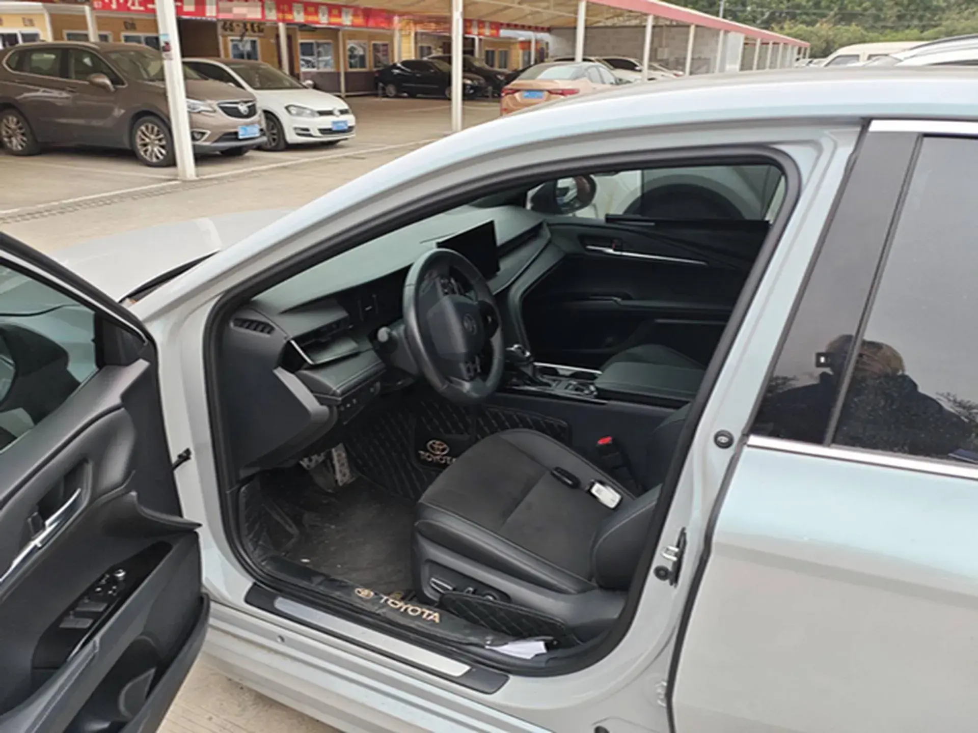 2024 TOYOTA CAMRY thumbnail 2